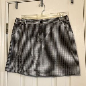 Black gingham checkered skort